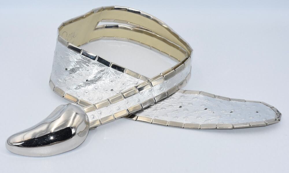 Y2K Vintage SIPRA Chrome Buckle Embossed Leather Studded Statement Belt S/M0